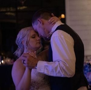 Meet your Posher, Courtney